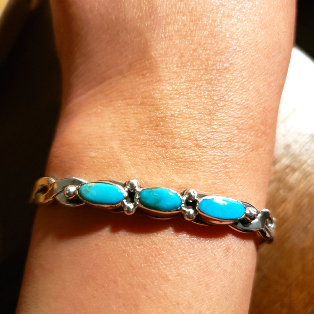 Vintage Sterling Silver Turquoise Cuff Bracelet